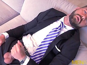 Hector De Silva - Bearded Latin Hunk Jizzes On His Shoes